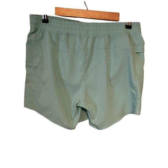 This product is a - Picture 3 of 3